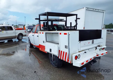 2018 Ram 2500 Tradesman 4X2 8' Box z USA, uszkodzony, nr VIN 3C7WR4HJXJG172699